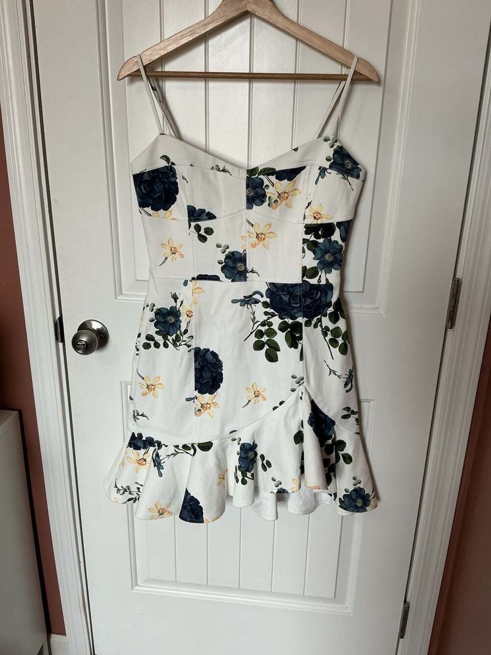 Nicholas Denim Blue Rose Floral Print Frill Mini Dress W8 White/Blue